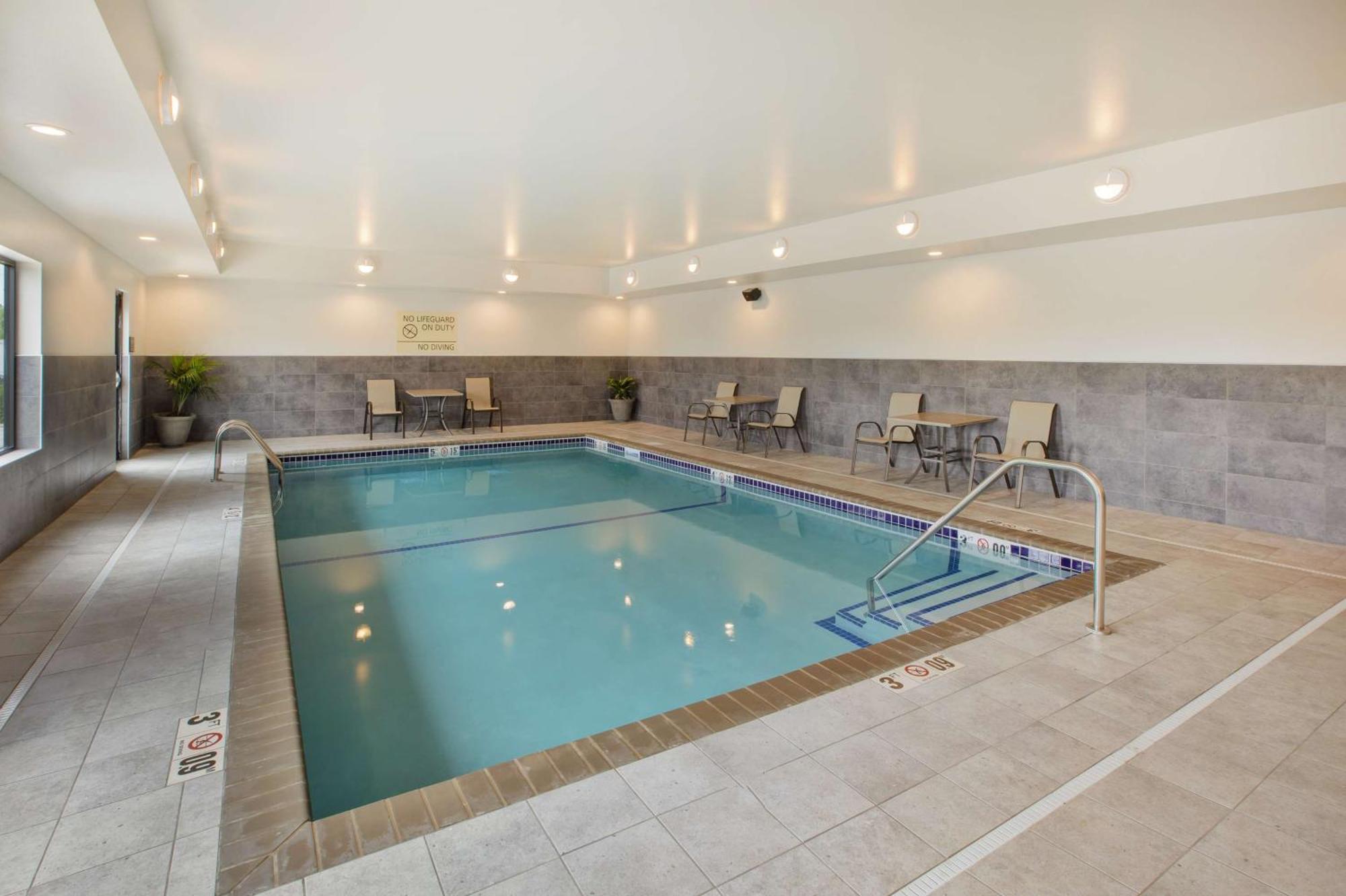 Hampton Inn & Suites By Hilton, Southwest Sioux Falls Zewnętrze zdjęcie